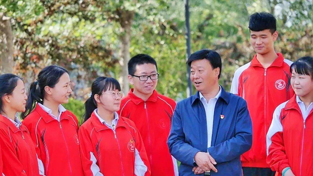 回顾丨2019潍坊教育年度盛典卓越校长获得者风采展