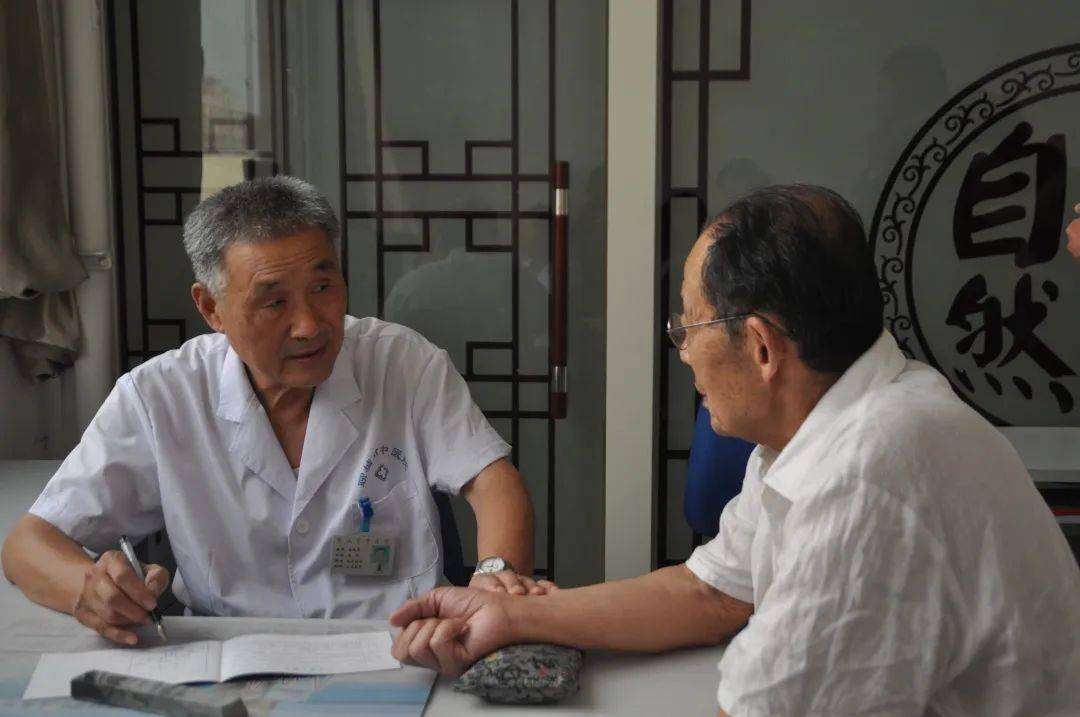 杏林芳华山东省中医药杰出贡献奖获奖者谷越涛事迹简介