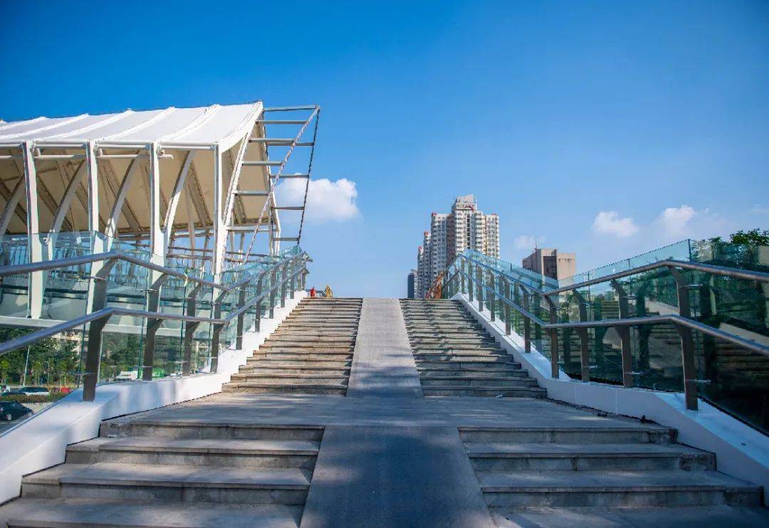 高颜值再度来袭罗湖这批天桥怎一个美字了得