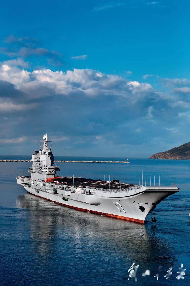 今天,山东舰入列一周年!