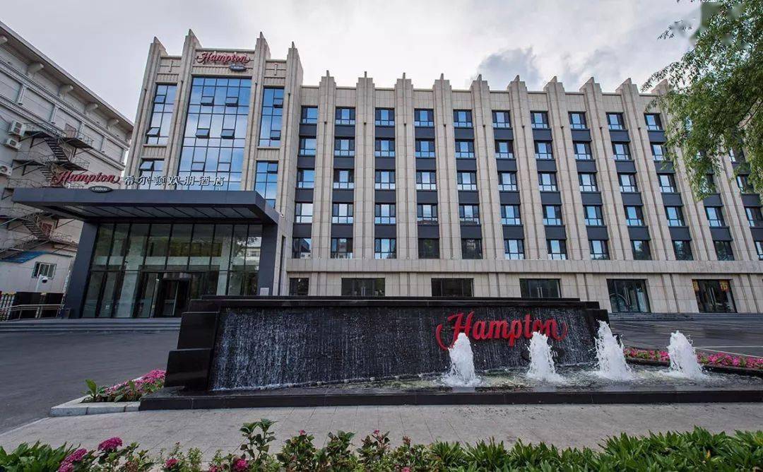 only1999dec1820jan13luxuryskiinghiddenwhiteisland