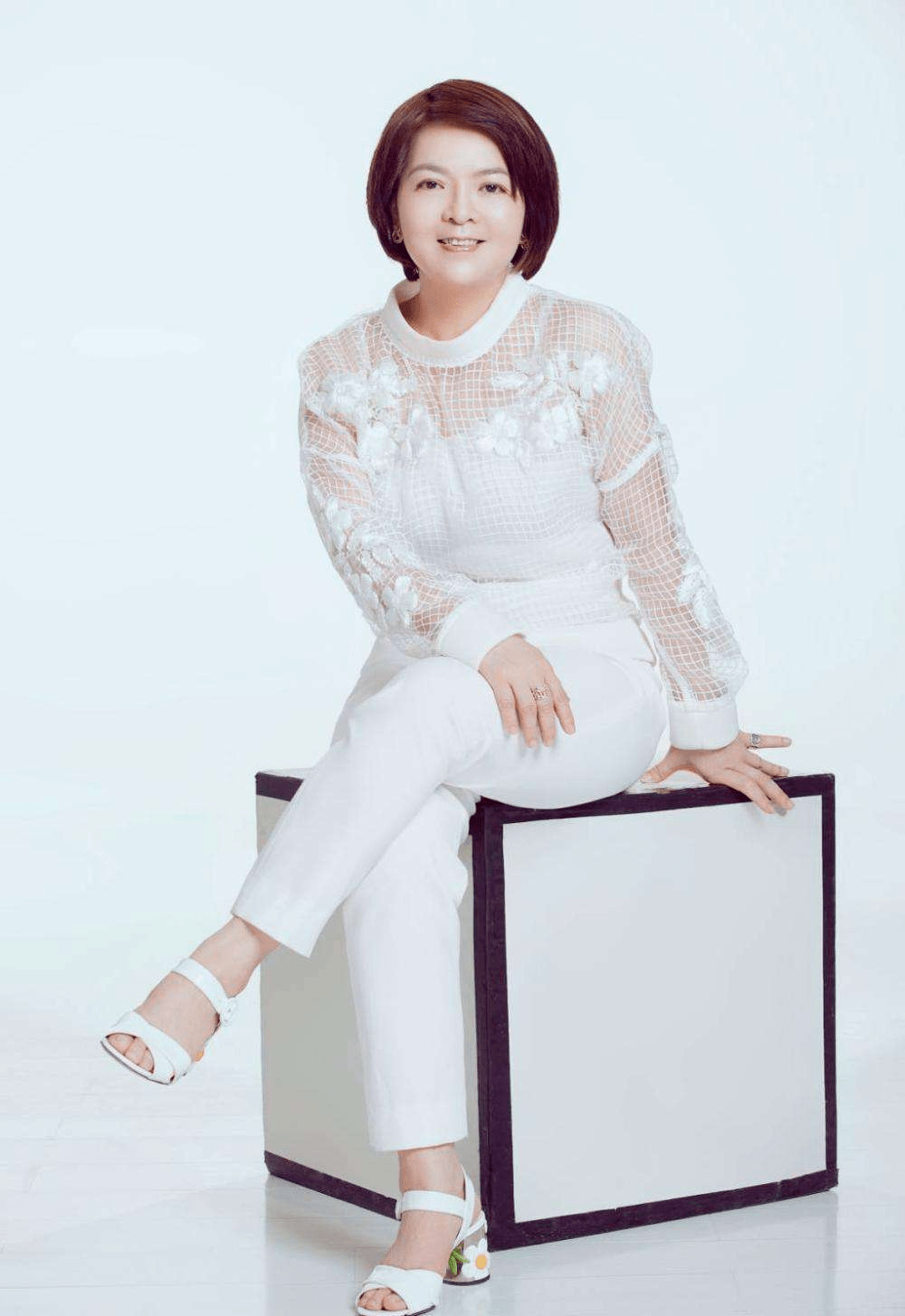 中国香港影视服装造型设计师三足鼎立张叔平叶锦添吴宝玲