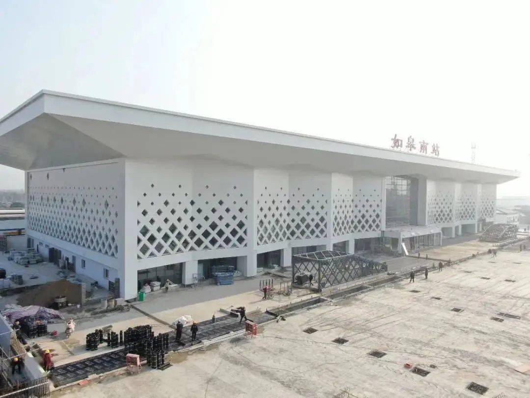 11月底,盐通高铁正式进入试运行阶段,随之,由中铁建设承建的如皋南站