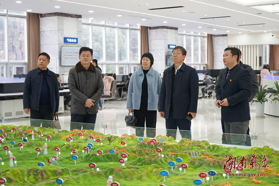 湖南省气象局与益阳市政府洽谈大气污染防治工作_安邦