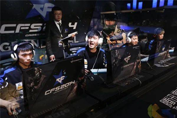 sv俱乐部品牌升级丨从心出发进化不息攀登电竞高峰