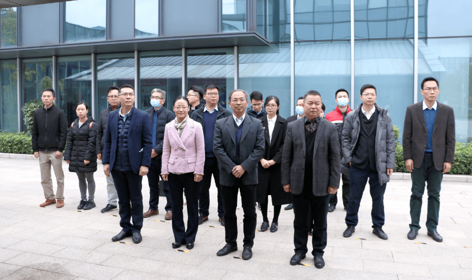 肇庆新区人才驿站正式揭牌成立啦!