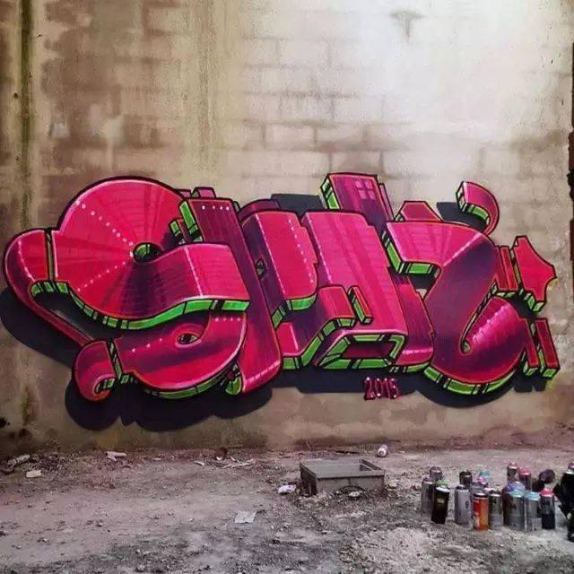超酷的街头涂鸦!你会玩吗!_喷漆