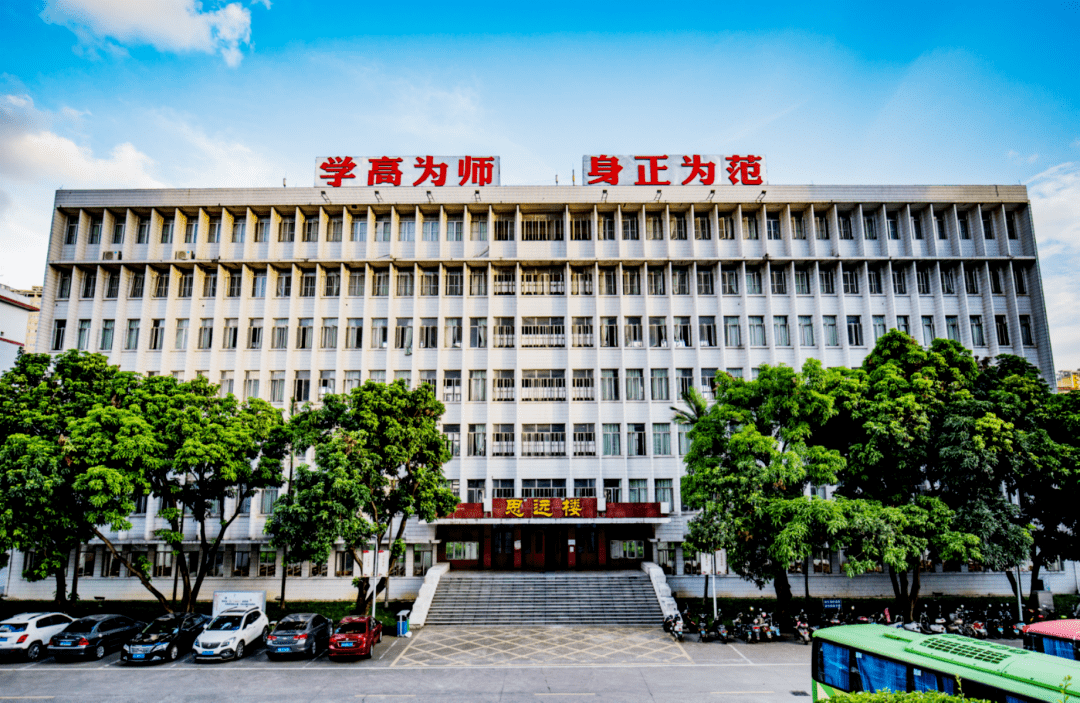 南师之声岂不罹凝寒松柏有本性