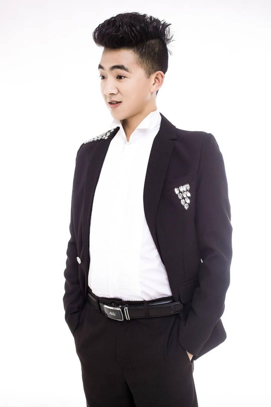 【人物专访】贵州青年男高音王浪和他的音乐理想