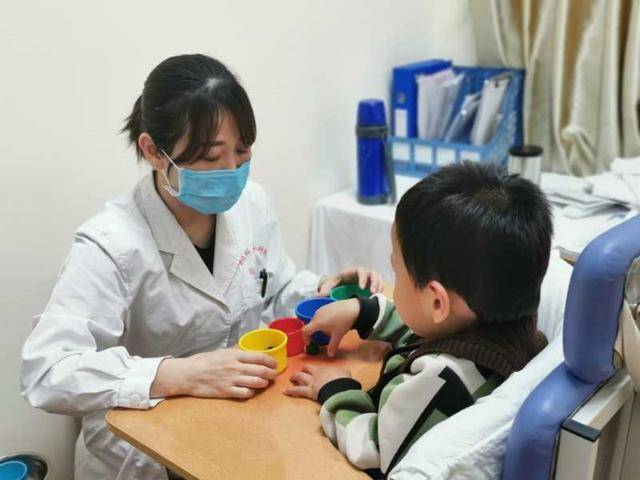 包含安定医院代诊挂号服务流程康复锻炼一对一指导，恢复更科学的词条