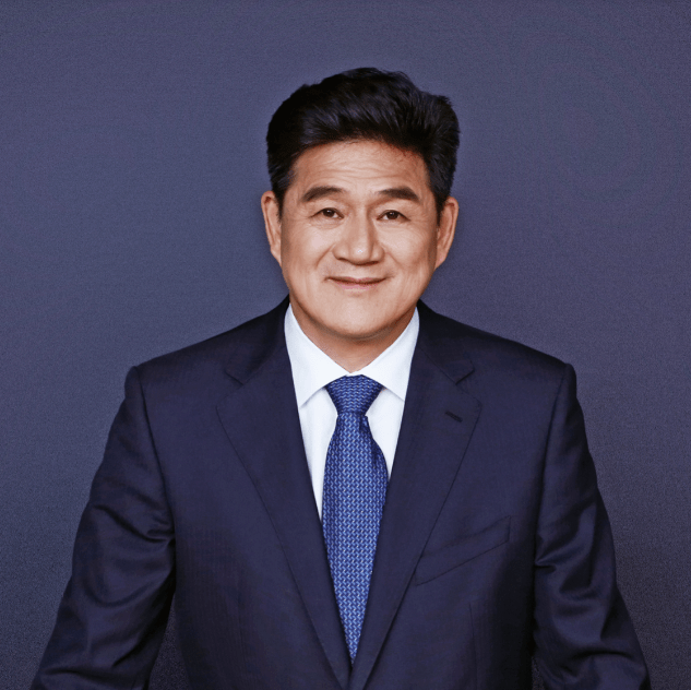 公司总经理 王春利年度杰出青年企业家湖北金兰首饰集团有限公司总裁