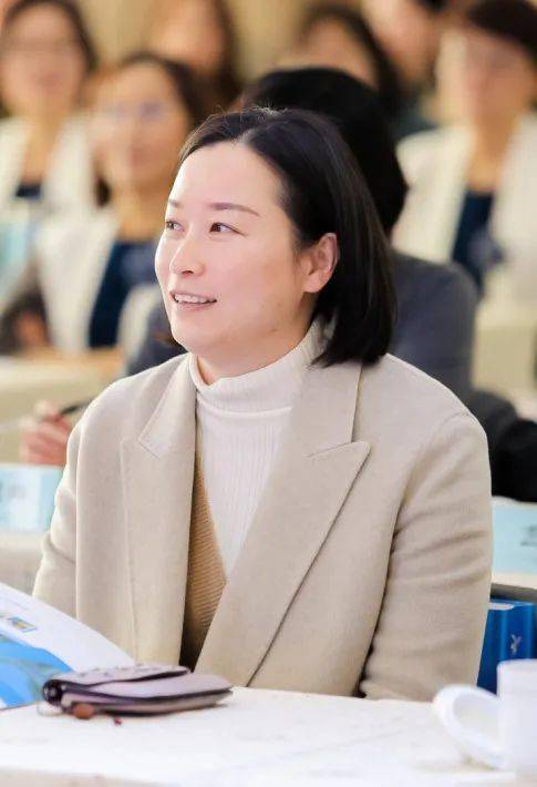 朱海燕陈斌黄铮郭宗莉纪明泽上海市教委教研室副主任纪明泽,上海市