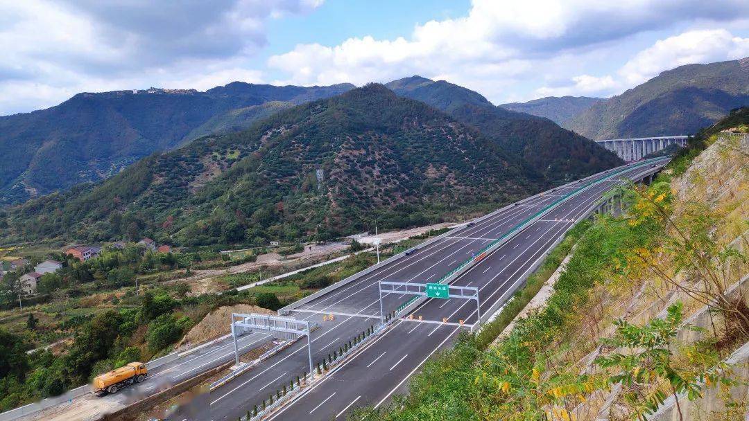杭绍台台州段指挥部: 迈出"融杭接沪"新通途_高速公路