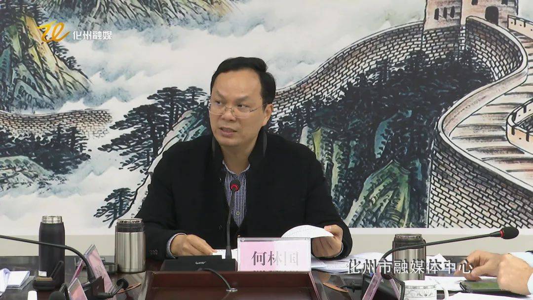 何林国要求,要进一步增强做好食品安全工作的责任感