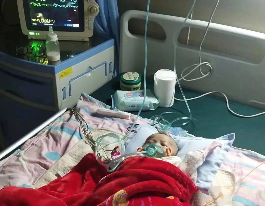 张家口下花园福利院门前发现一弃婴急寻孩子亲生父母