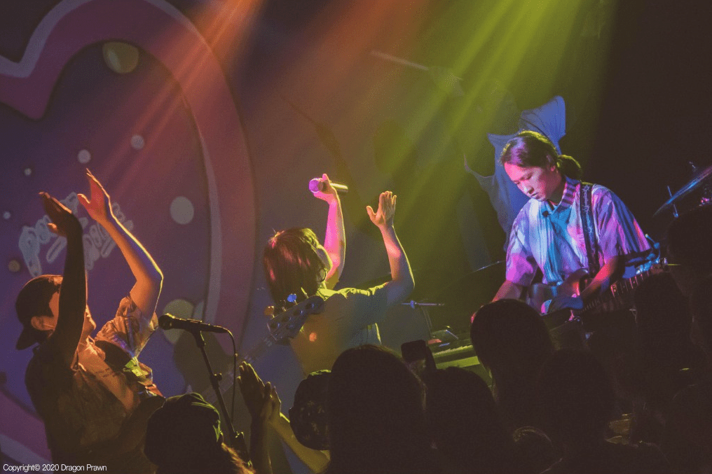 现场回顾丨howhy号外乐团 2020巡演广州站 (嘉宾: powermilk)