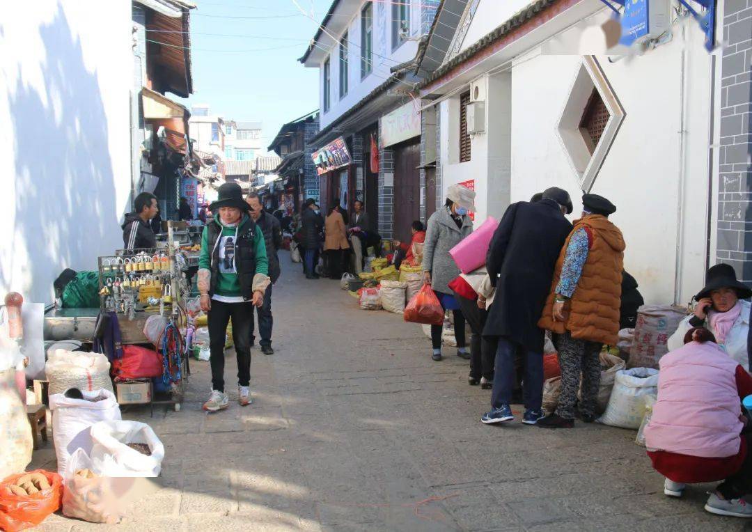 老鹤庆特色街区西门街