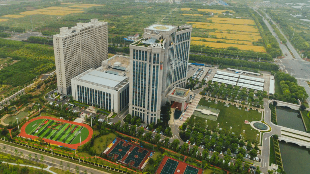 绿建先锋共赢典范中南总部基地综合楼宿舍楼获评二星级绿色建筑标识