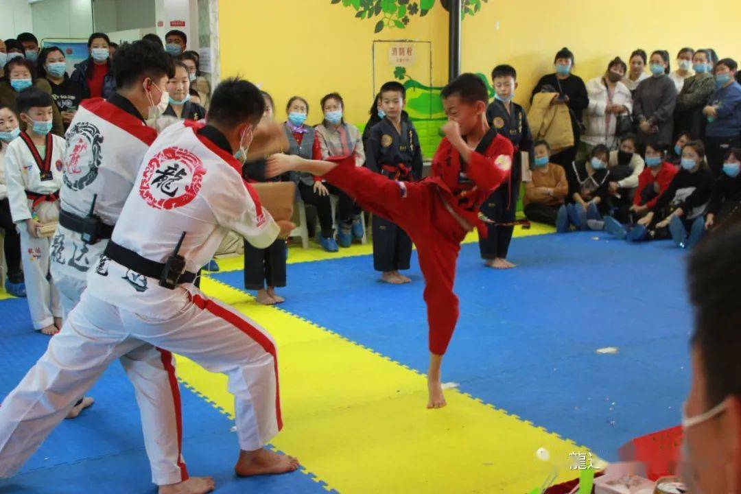 跆拳道考级通过 人员名单散打考级通过 人员名单补考人员梁睿陈宝怡本