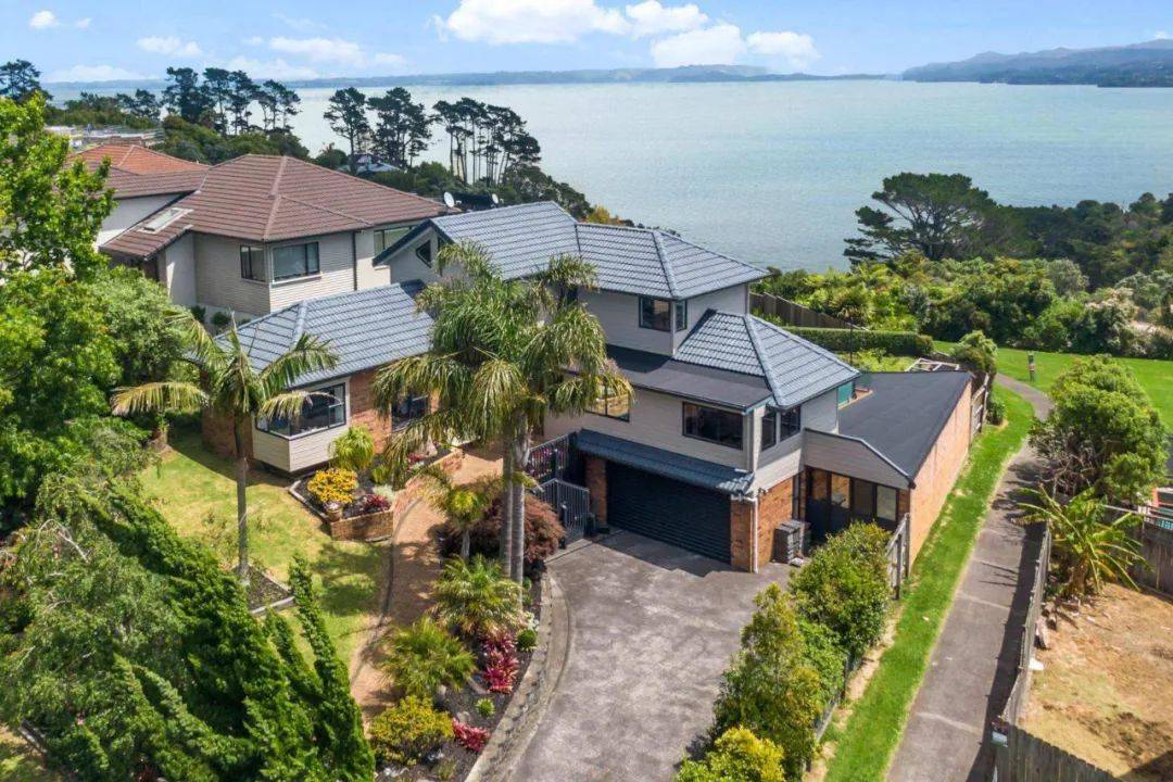 kevinhe连续多年分行第一名中区房源推荐lynfield4房