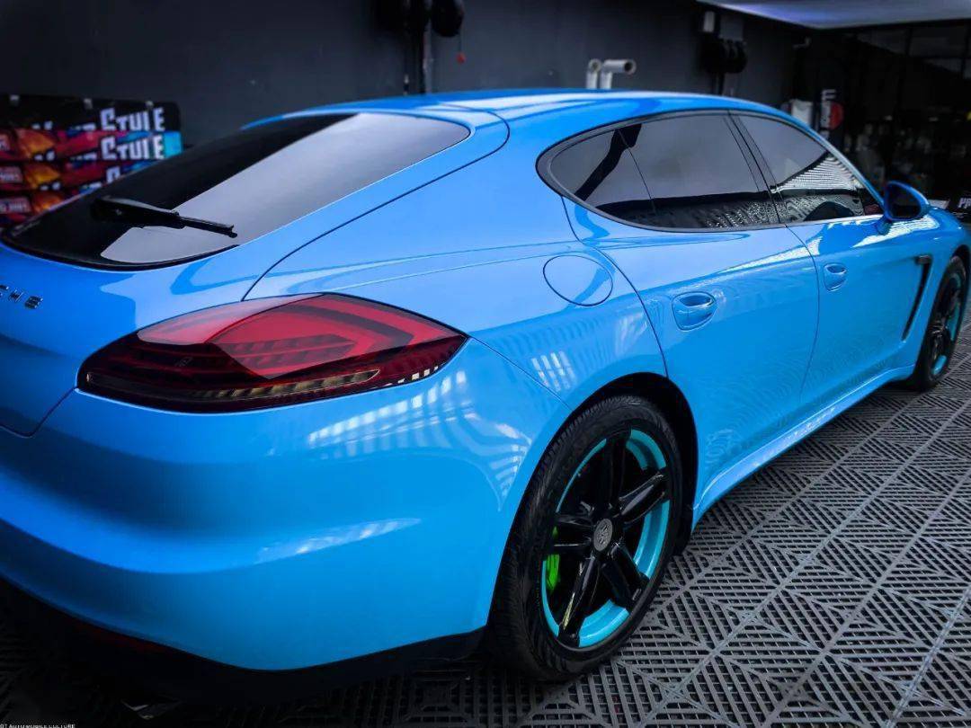 保时捷panamera金属漆仙王星蓝案例欣赏