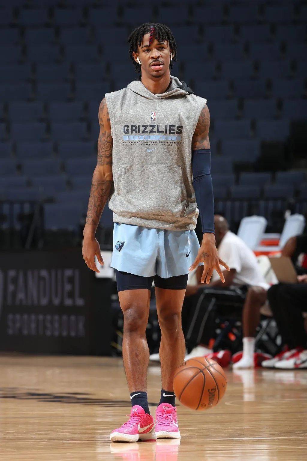 球星上脚莫兰特kobe6十分亮眼杜兰特kd13小清新