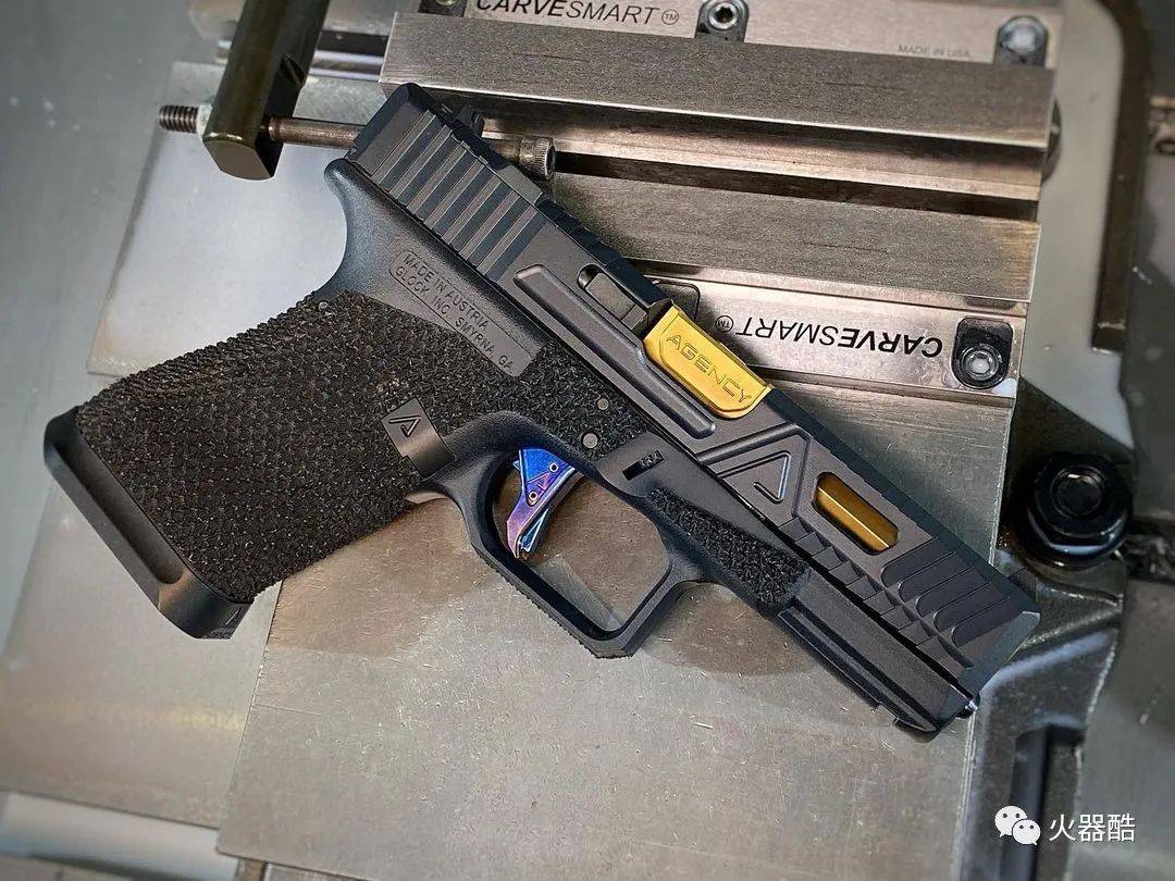 别具一格使用agencyarms公司配件改装的枪械美图