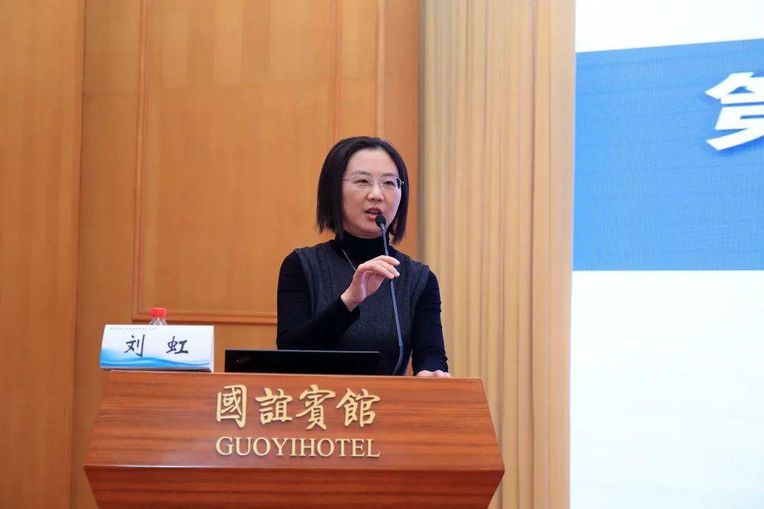 北京大学医学部教育处处长刘虹对第十届中国大学生医学技术技能大赛