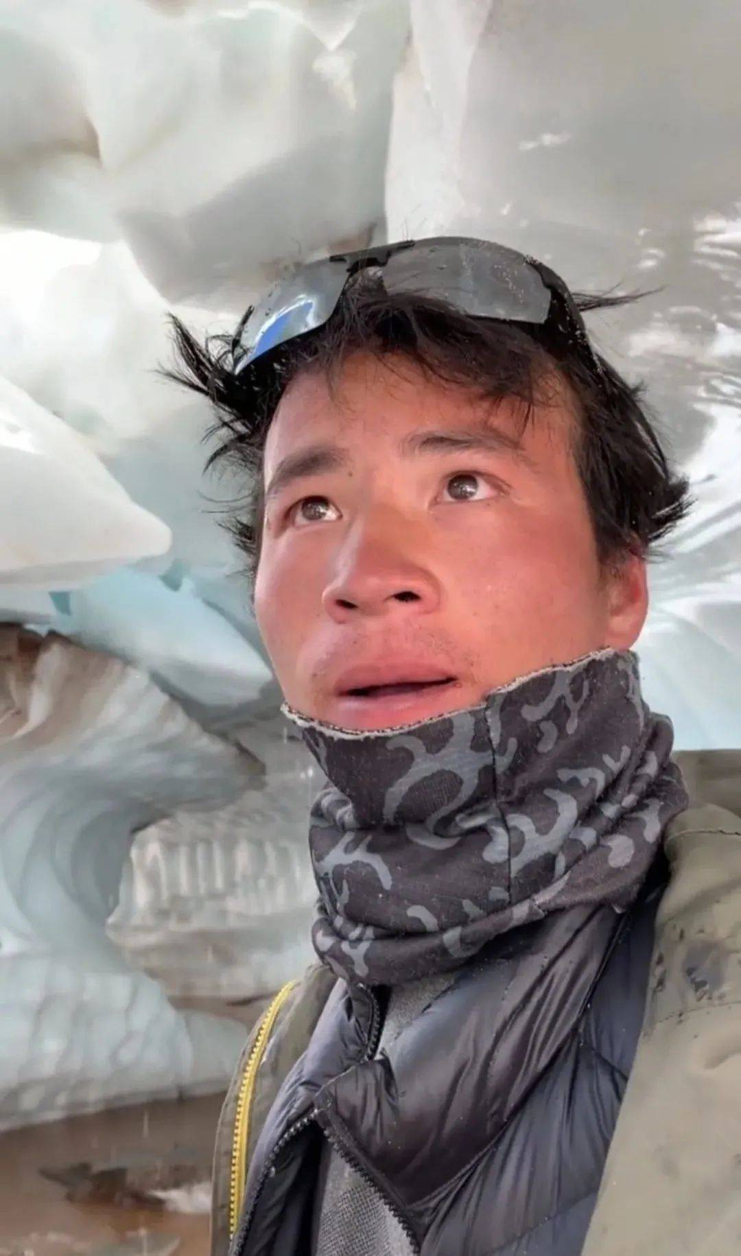 西藏冒险王不幸遇难10年拍下700座冰川却永远留在了冰川里