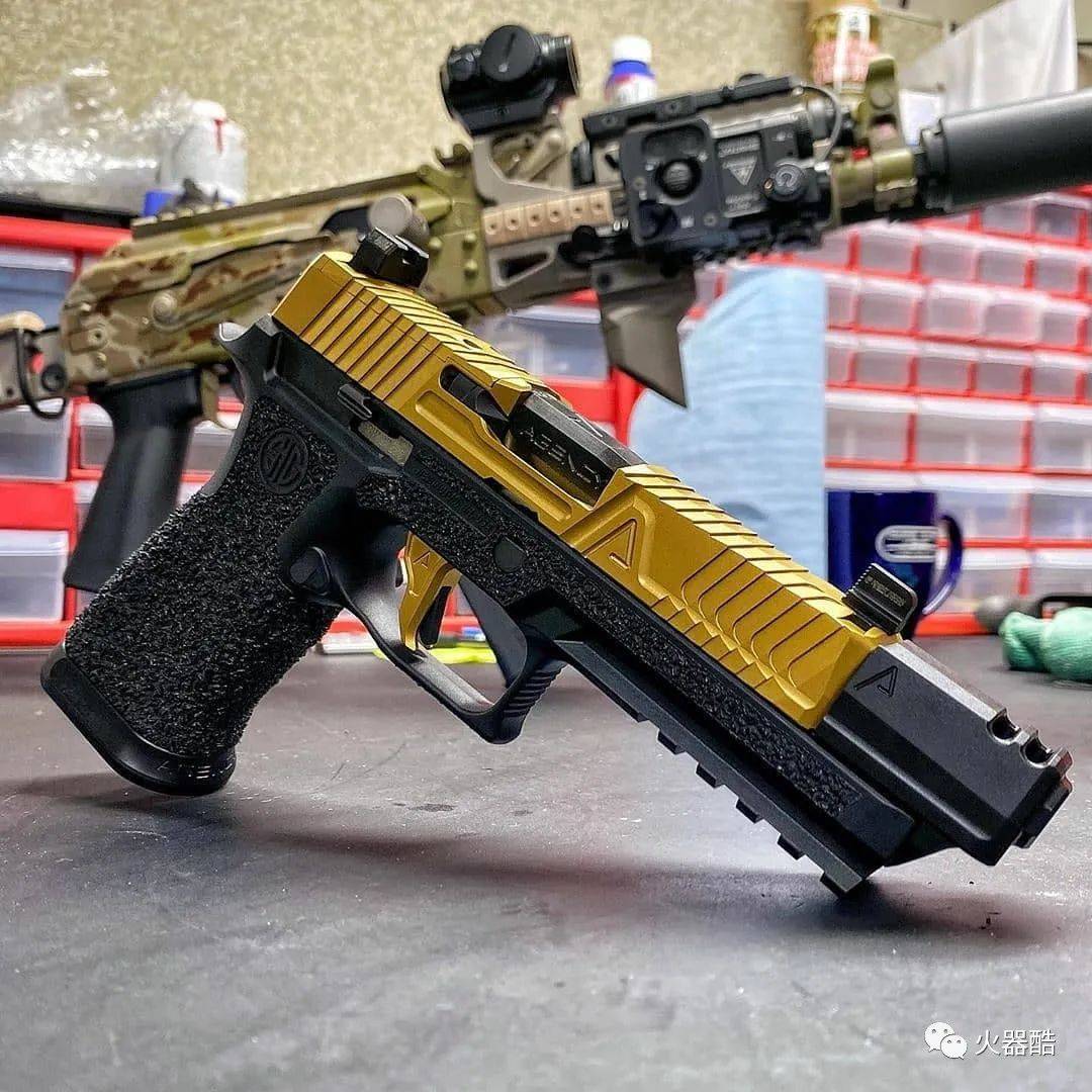 别具一格使用agencyarms公司配件改装的枪械美图