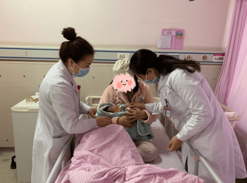 医生扯掉母婴头（医生接生把孩子头拉断的视频） 大夫
扯掉母婴头（大夫
接生把孩子头拉断的视频）《医生接生把孩子头拉断的视频》 母婴知识