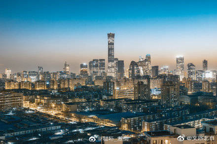 夜色璀璨下的北京城