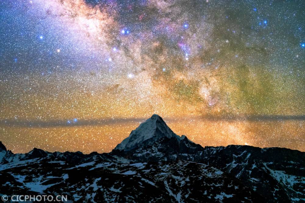 仰望天空镜见中国绝美苍穹