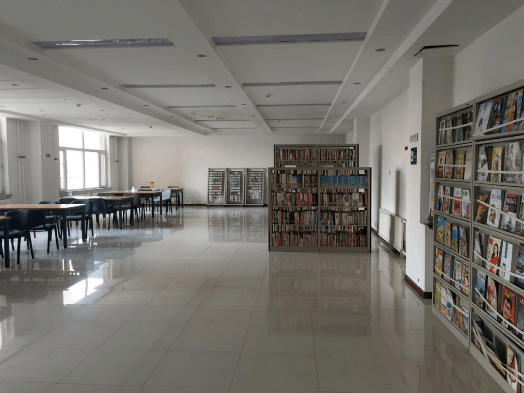 推进总分馆服务体系共建共享战略合作 提升哈尔滨市公共图书馆基层