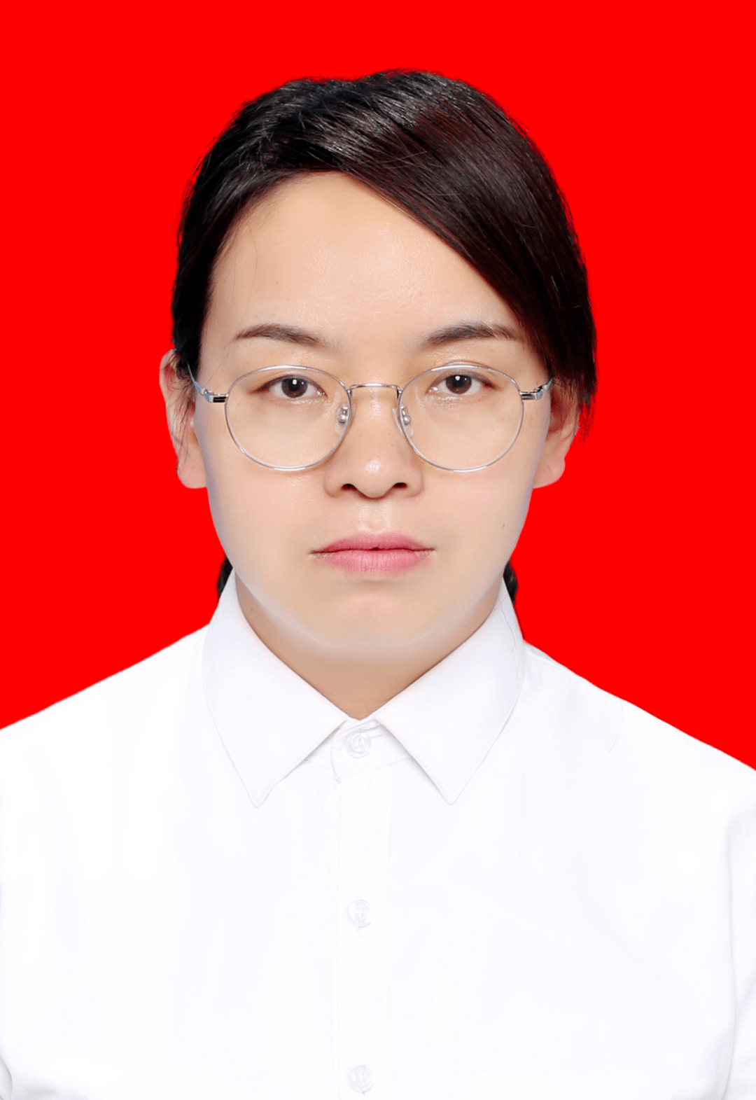 2010年考入勉县中心敬老院,投身养老行业,一干就是十个春秋.