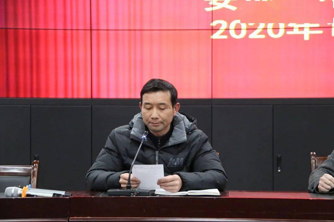 展教师风采现教育智慧安远一中举行班主任班会课大赛