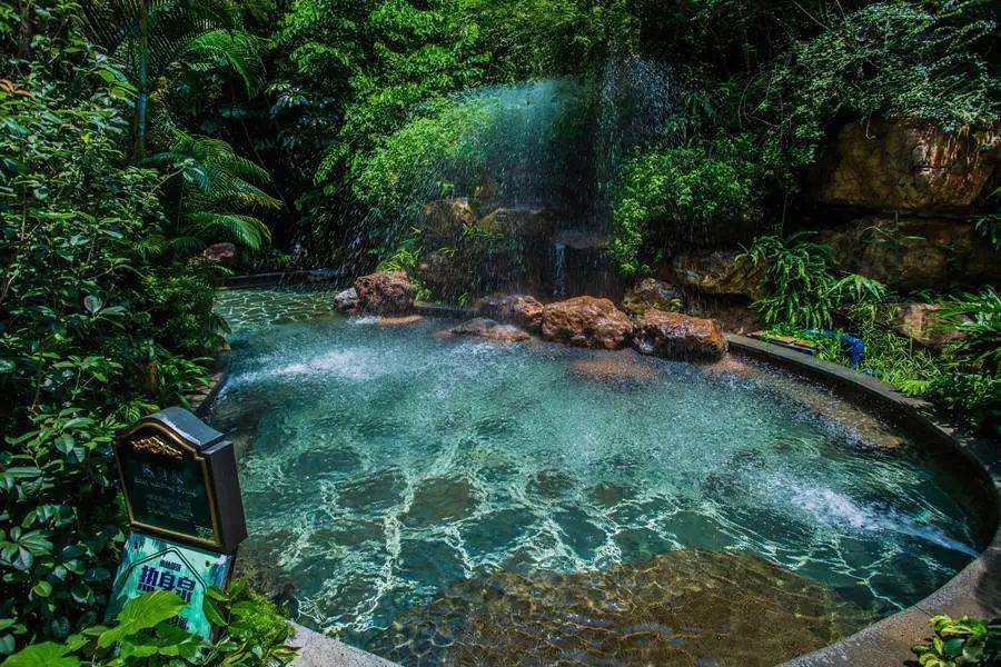 广州超美温泉推荐!暖暖秋冬赶紧安排上!