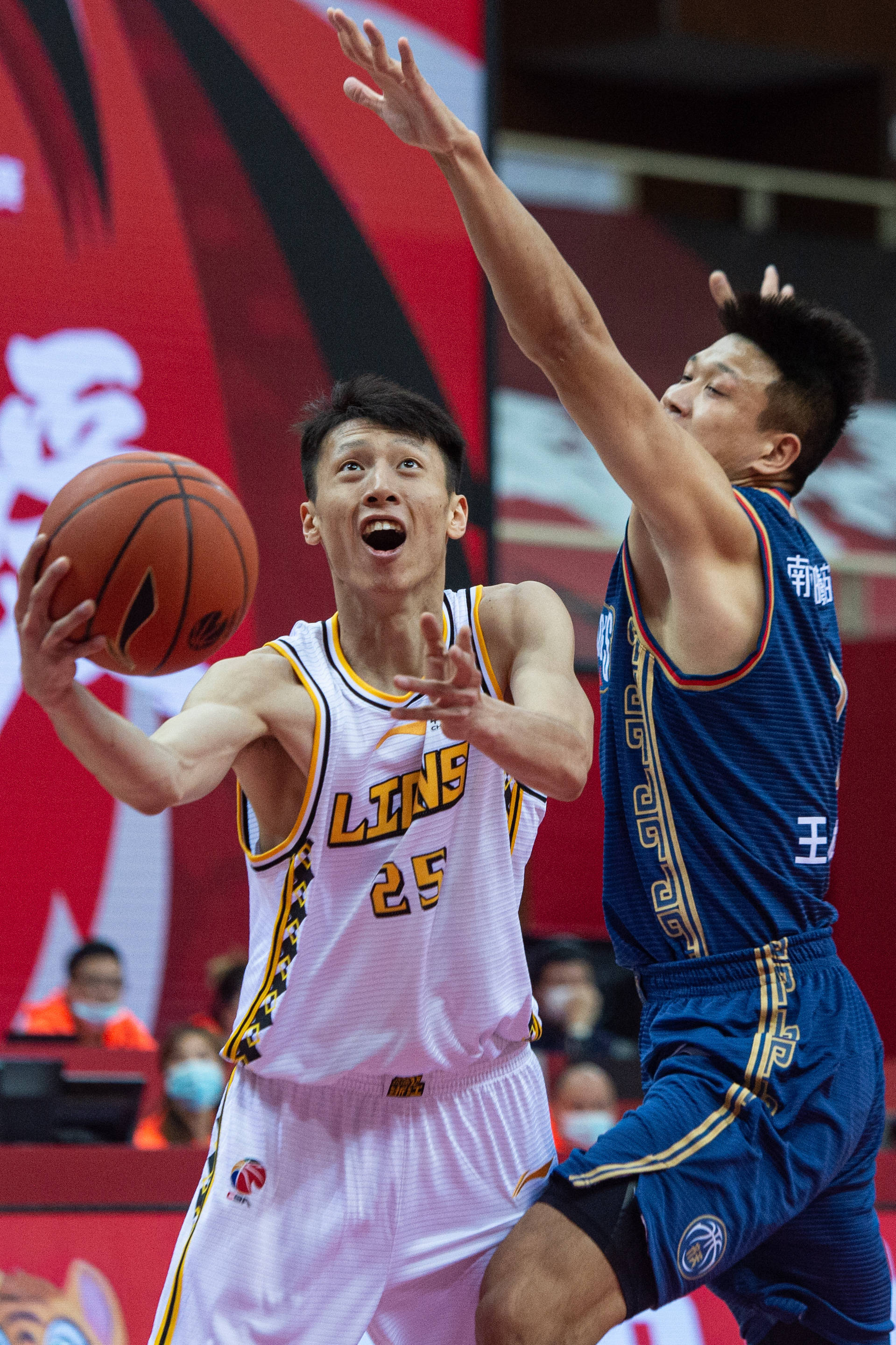 内布拉斯加大学 vs 林登伍德