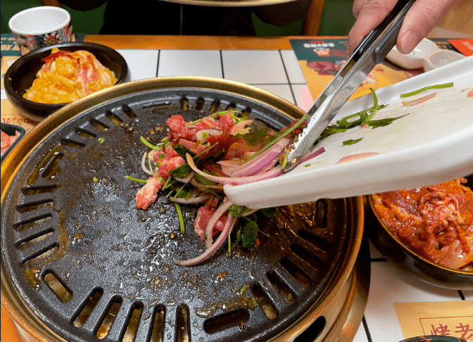 上虞萬達【東北小胖墩自選烤肉】邀你吃霸王餐,還有超多福利等你!