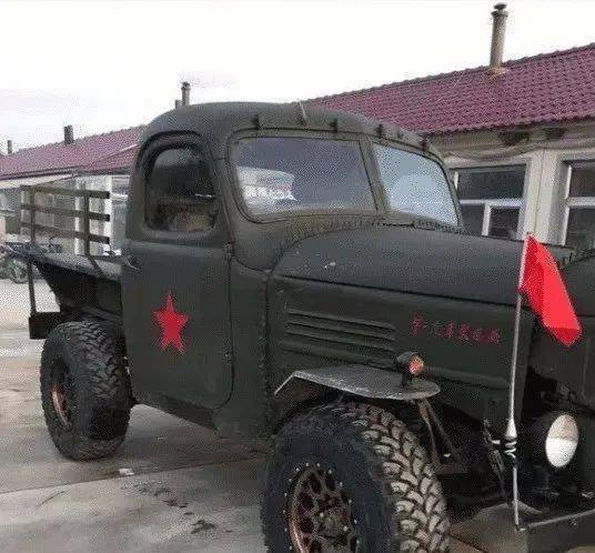 半年都不需要保养,非常好用,我经常把它当拖拉机来使用