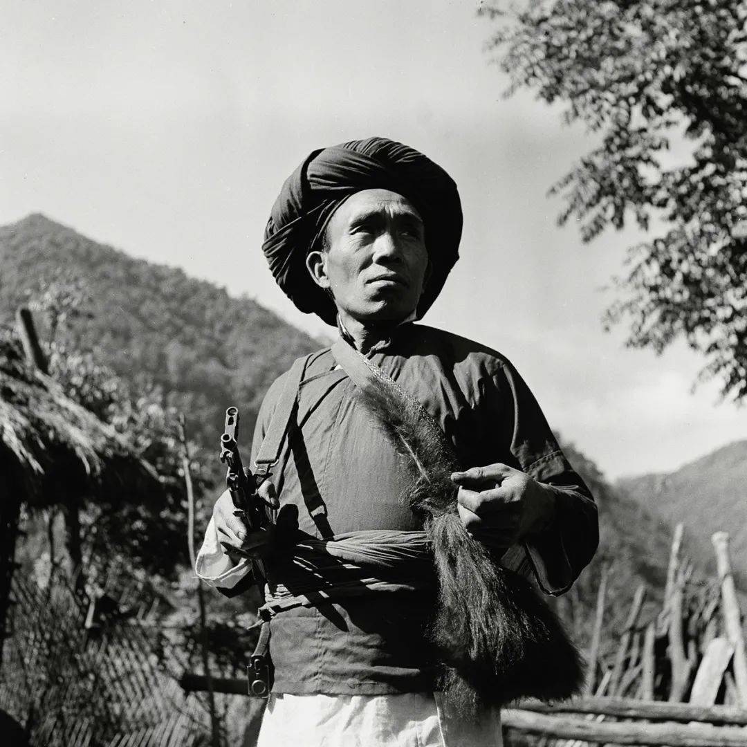 云南腾冲一位傈僳族老人1975年6月