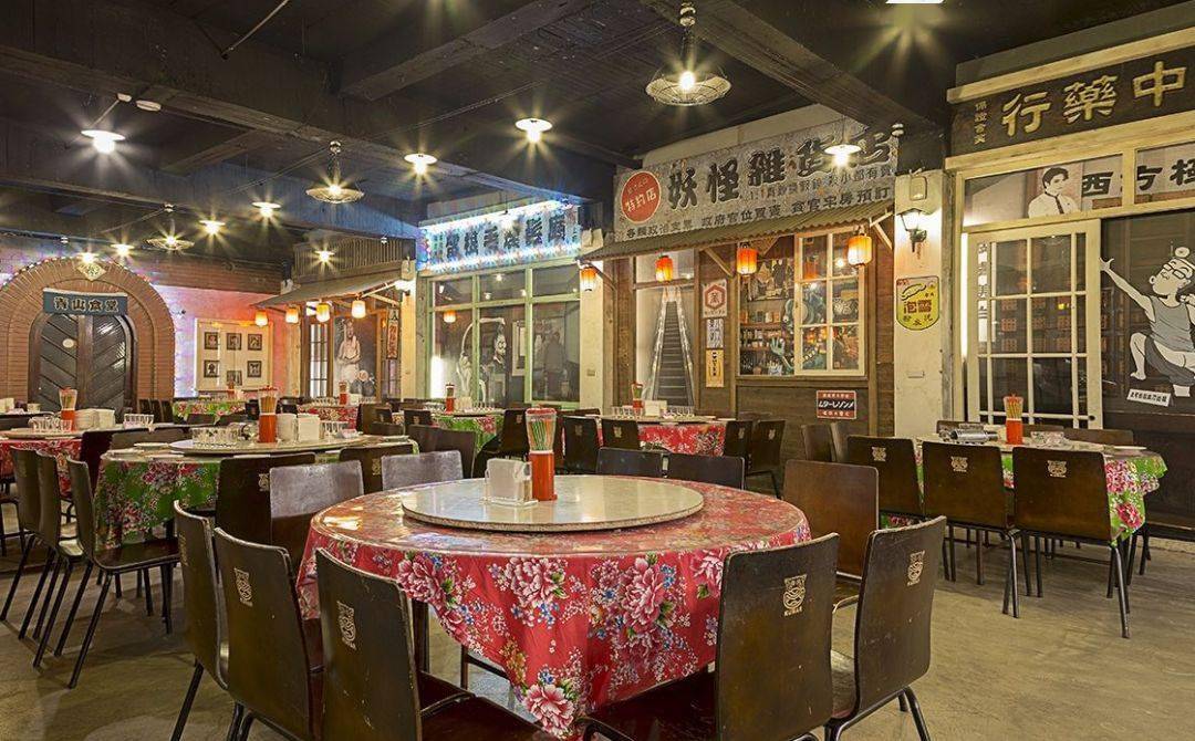 3,挖掘物产,发展主题化的"美食"吃的美食主题化:利用乡村原汁原味的