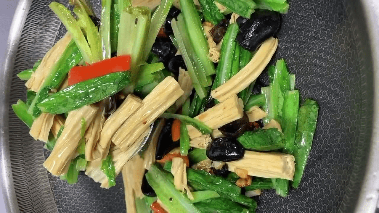 腐竹油麦菜图片