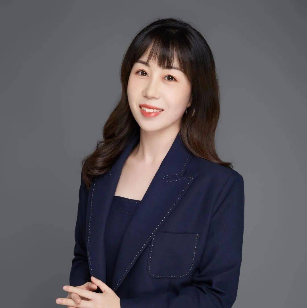 南昌前途美本部:杨宝琳老师南昌新东方前途出国美国高本资深顾问.