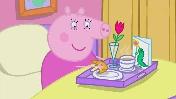 小猪佩奇猪妈妈今天过生日一家人为她庆祝生日