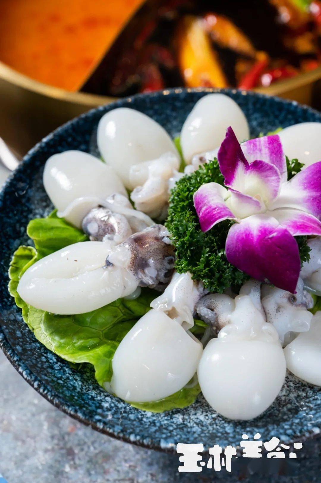 万达新开的「泰式海鲜火锅」,汤底都要抢着喝!_泰渔