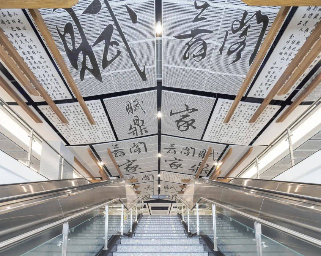 一程皆文化丨乘坐西安地铁 聆听西安故事_阿房宫