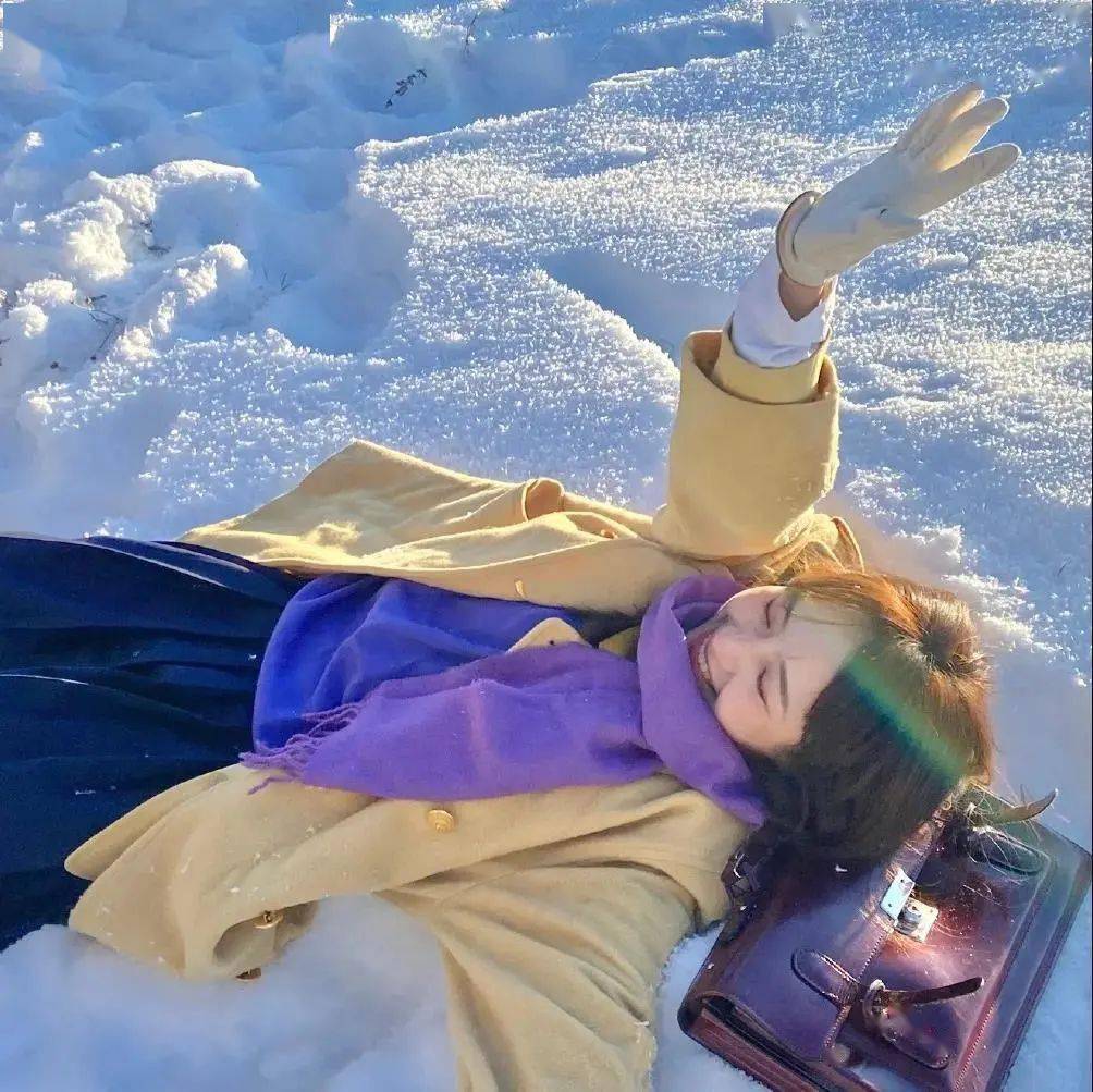 冬季头像冬天它非礼我老是冻手冻脚的