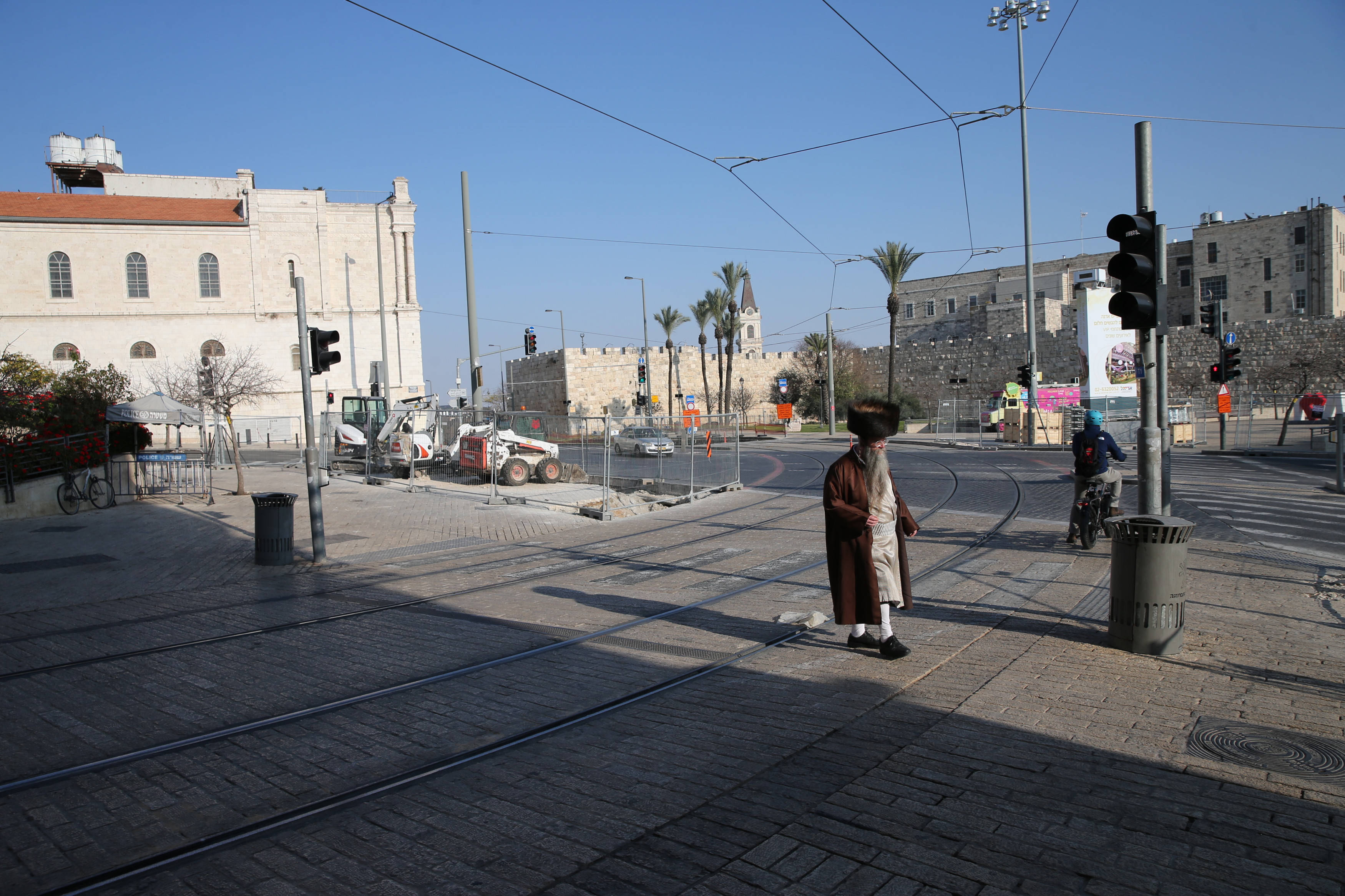 空荡荡的耶路撒冷街头