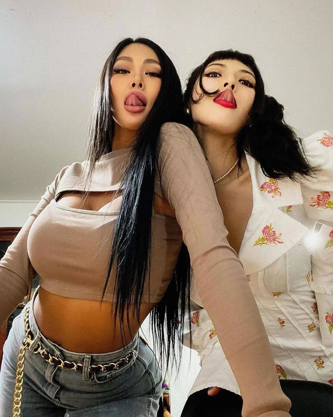 gannijacquemus性感撩人不说,显瘦力max,对大93妹纸特别友好.